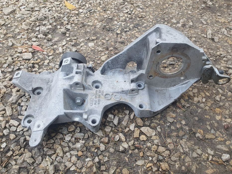 ŁAPA ALTERNATORA 03L903143K POLO 6R GOLF VI IBIZA 6J IV A1 8X ALTEA 1.6TDI POSIADAM 4 SZT