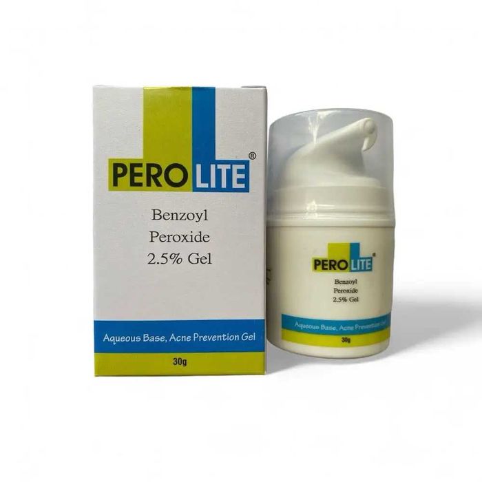 Гель від акне Perolite 2.5 gel 30г з дозатором Індія