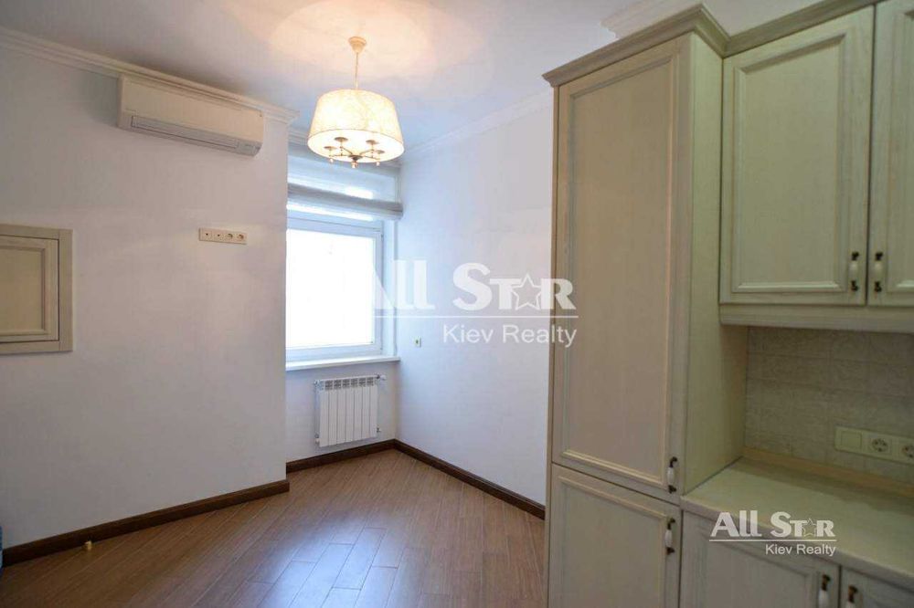 Оренда 4к квартири в Києві, Назарівська вул. 23А Без комісії