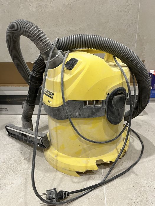 Odkurzacz budowlany karcher wd2