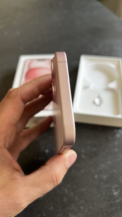 Iphone 15 Rosa Como Novo