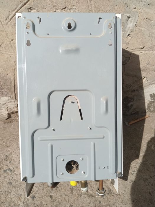 Газовая колонка безвытяжная демрат.