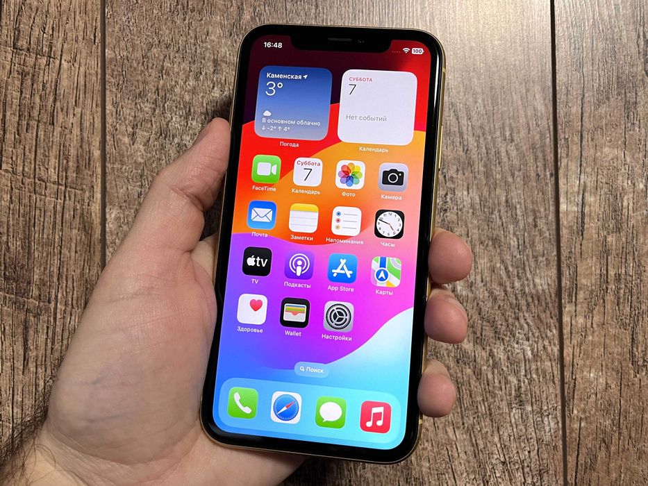 iPhone XR 64GB Yellow Neverlock