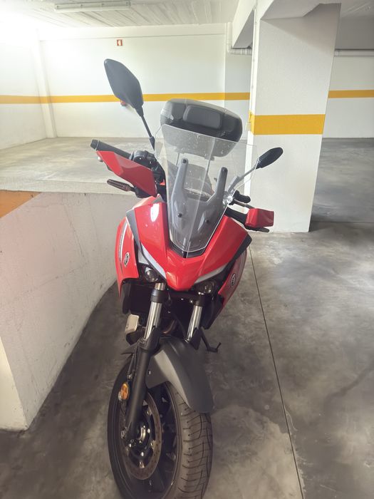 Tracer 700 como nova usada poucas vezes