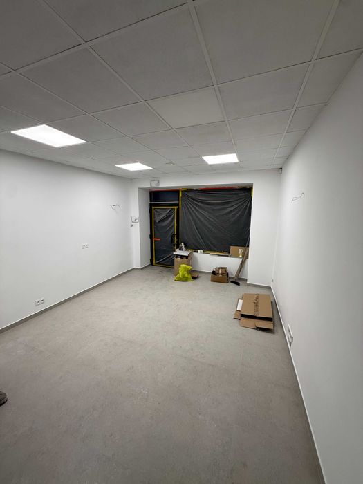 Lokal 27 m² na wynajem – centrum miasta / sam rynek