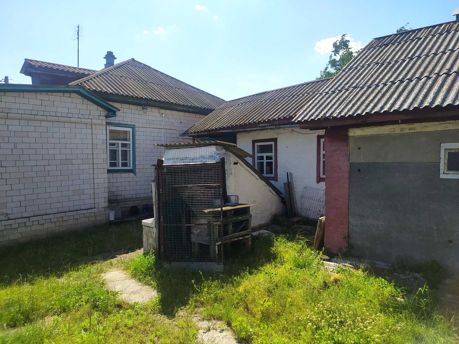 Продаж будинку в селі Талалаївка