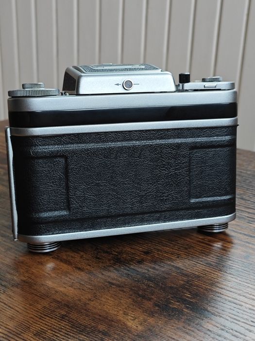 Aparat Pentacon six TL gabinetowy stan średni format