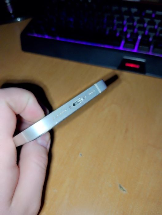 Iphone 12 128GB Заблокирован