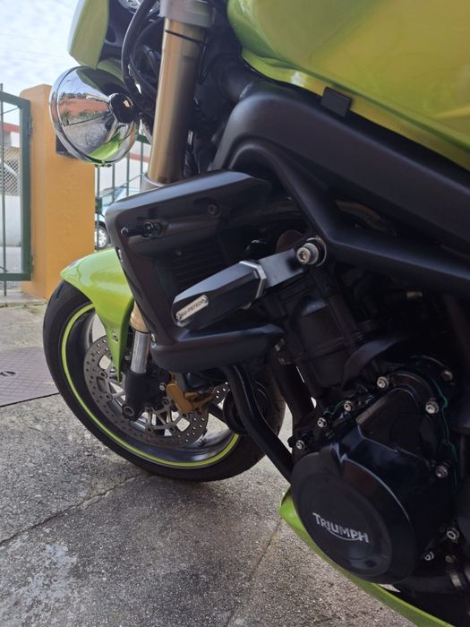 Triumph Street Triple 675