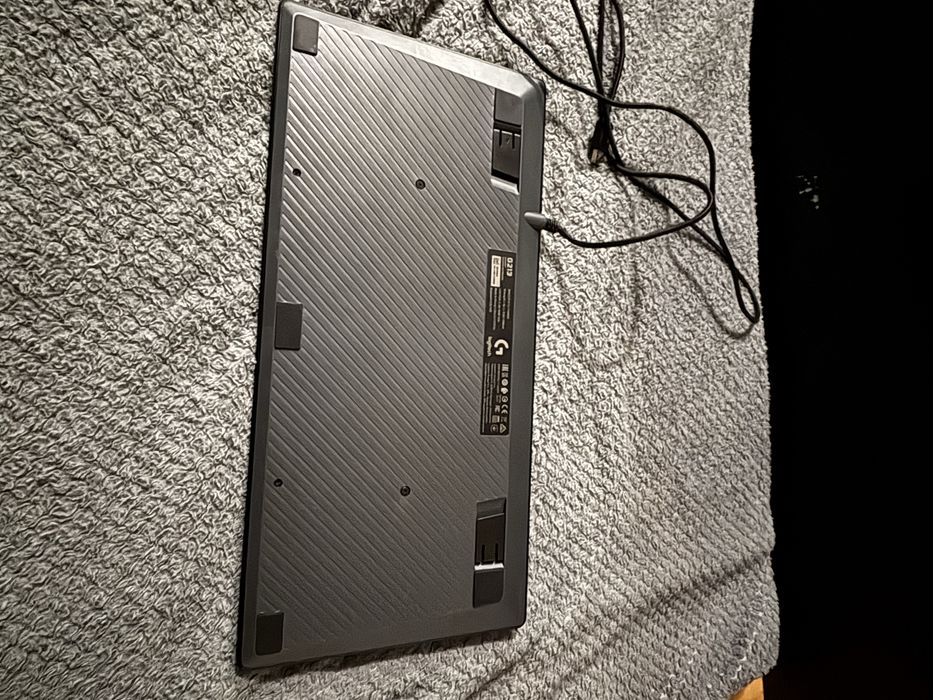 Logitech G213 Prodigy – klawiatura gamingowa RGB, idealny stan