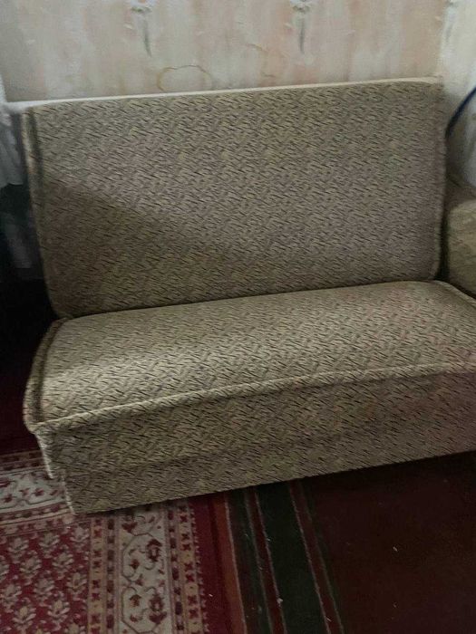 Диван-малютка,Б/У.