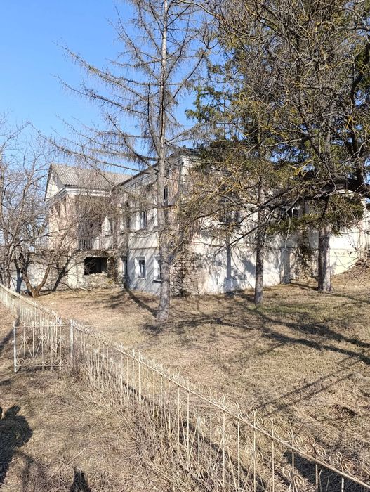 Нежитлове приміщення 427 м2, Клембівка, вул. Наконечного 24