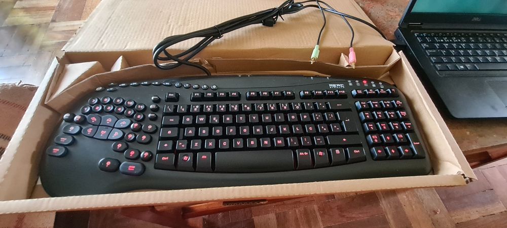 Teclado Gaming Lendário Ideazon Merc Stealth - Com Caixa Original