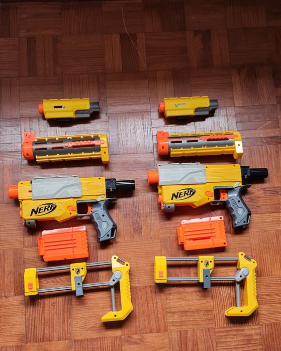 Várias Nerf s leia a descrição.