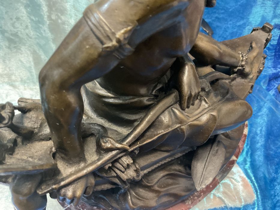 Escultura índio bronze 37 cm