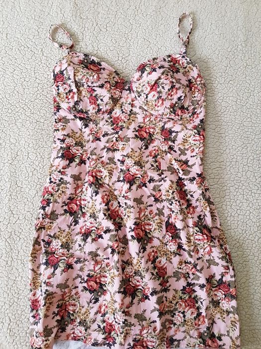 Платье с цветами