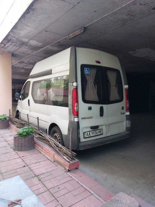 Renault Trafic 2007 II покоління (FL), високий, білий