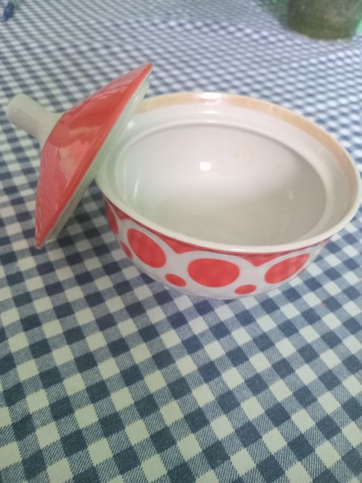 Продам цукорницю