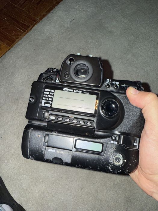 Nikon f5 com mf-28