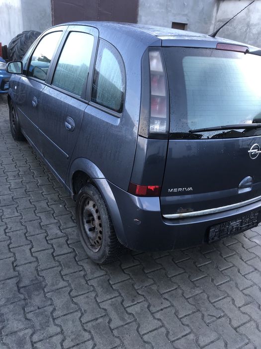 Opel meriva 1.7 diesel czesci rozbiorka