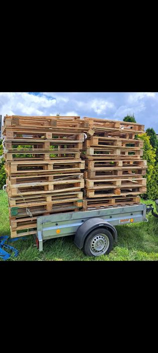 Palety dobre oraz uszkodzone