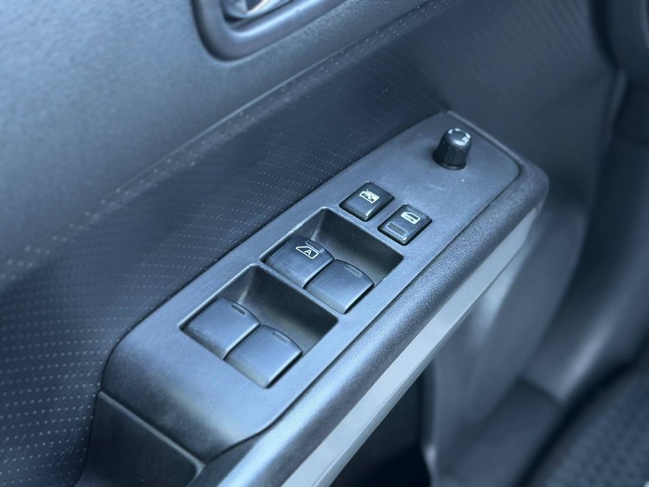 Nissan Xtrail целый