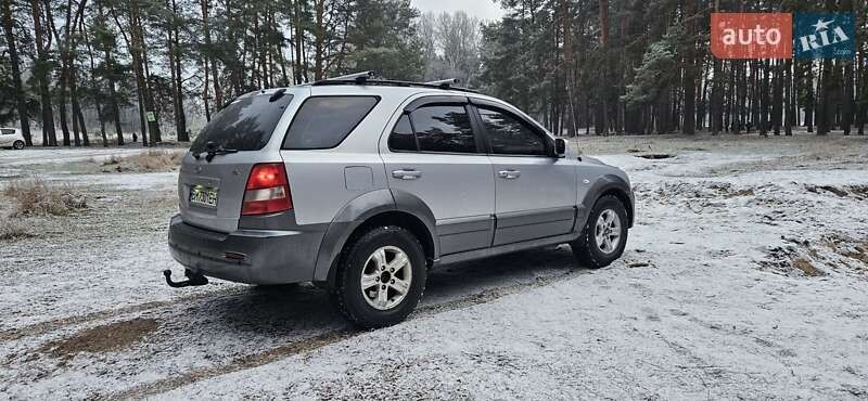 Продам гарний позашляховик