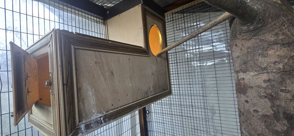 Viveiro - 1,80m Altura - Alumínio Lacado e Rede Galvanizada