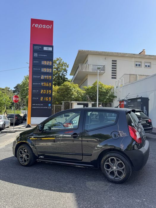 Citroën C2 Preto – Económico e Fiável Uma Maquina