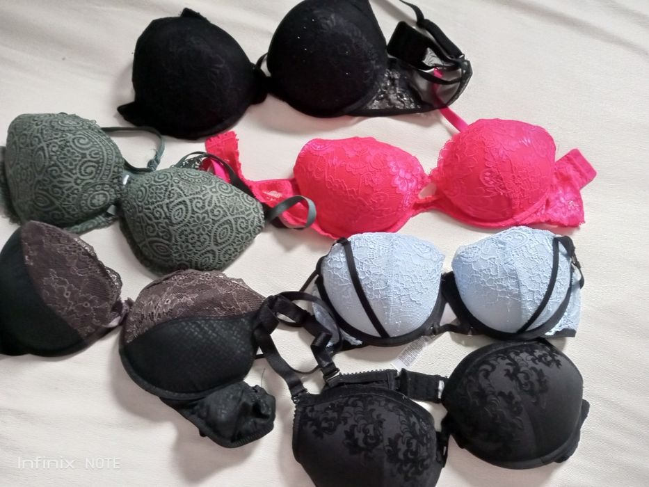 Жіноча білизна, купальники