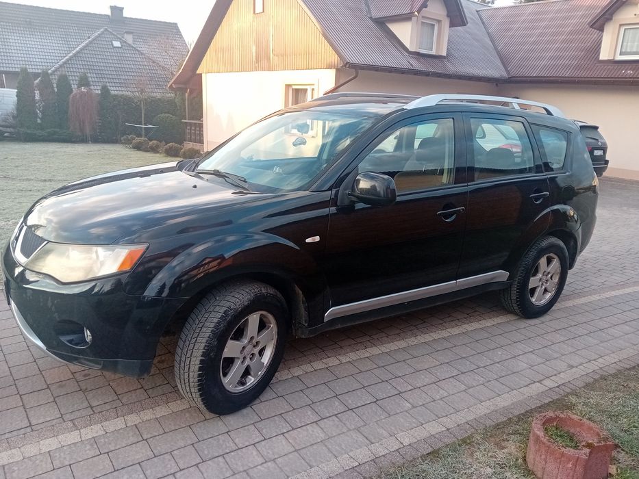 Mitsubishi Outlander 2.0did 4x2 4x4 blokada klima serwisowany 2009r