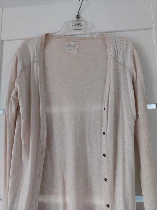 Bezowy zapinany sweter reserved rozm. 158