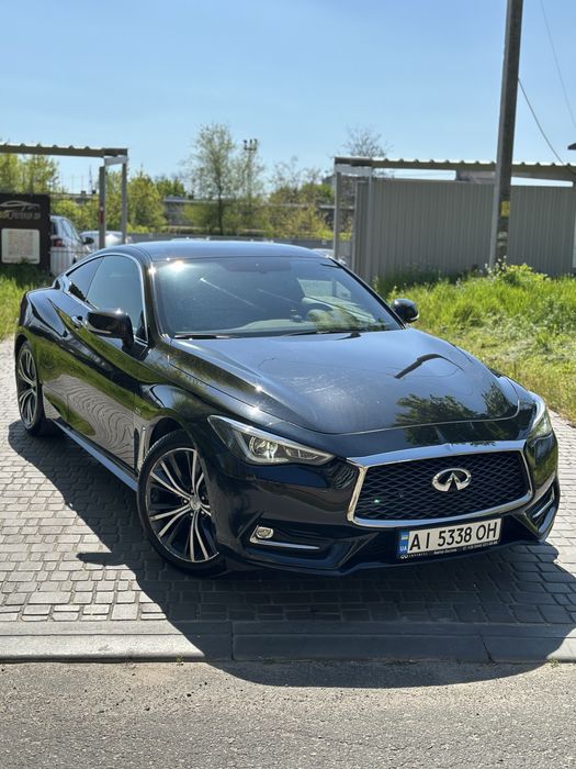 Infiniti Q60.