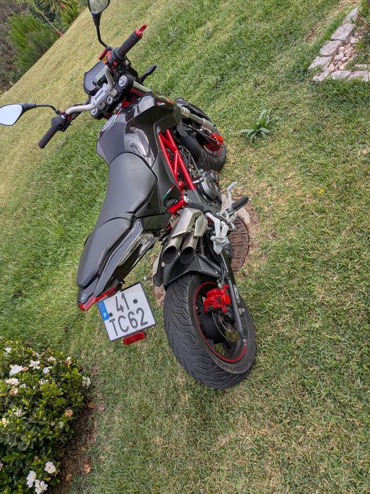 Benelli tnt 125,/2018