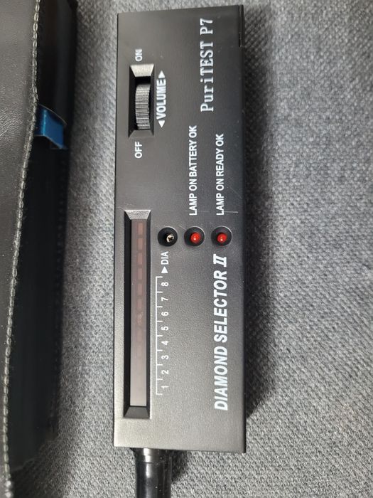Tester diamentów PuriTesy p7 + etui