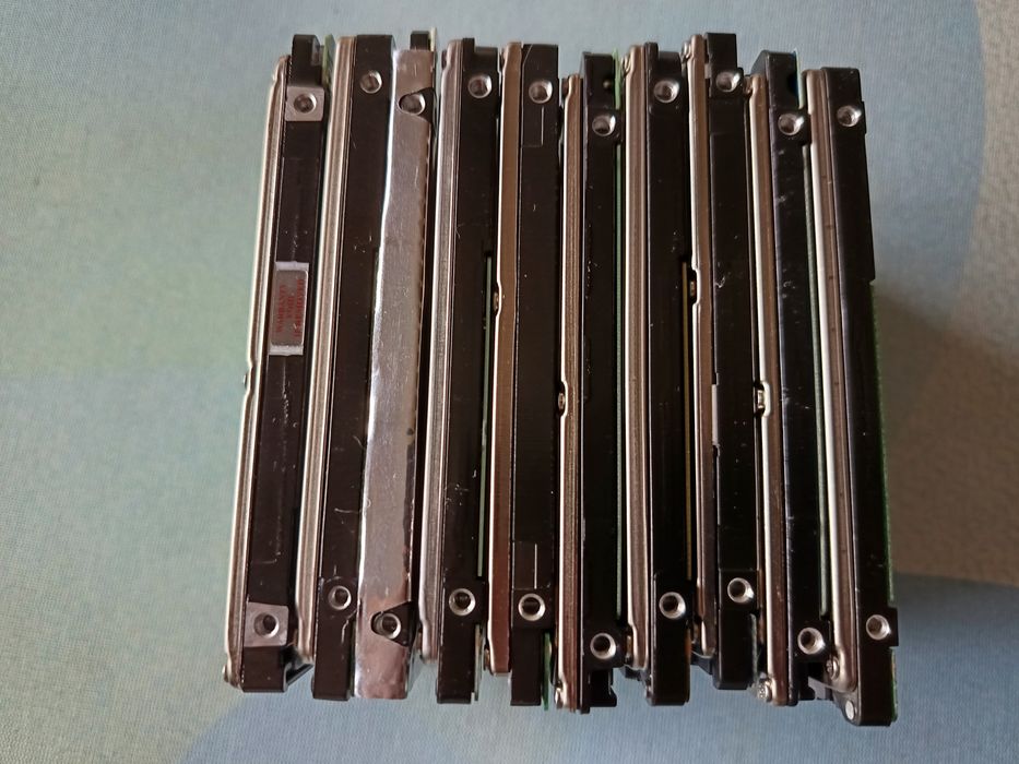 Vendo vários discos 2.5 SATA HDD