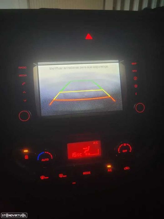 Kia Rio 2016 Manual — photo 3