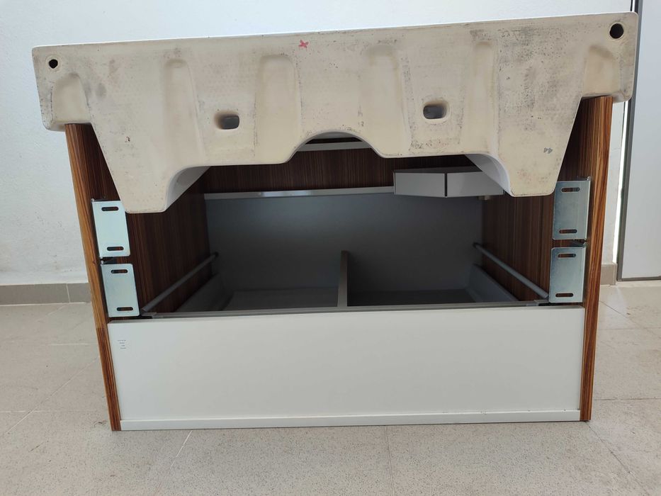 Lavatório Duplo Cerâmico / Double Wash Basin Ceramic