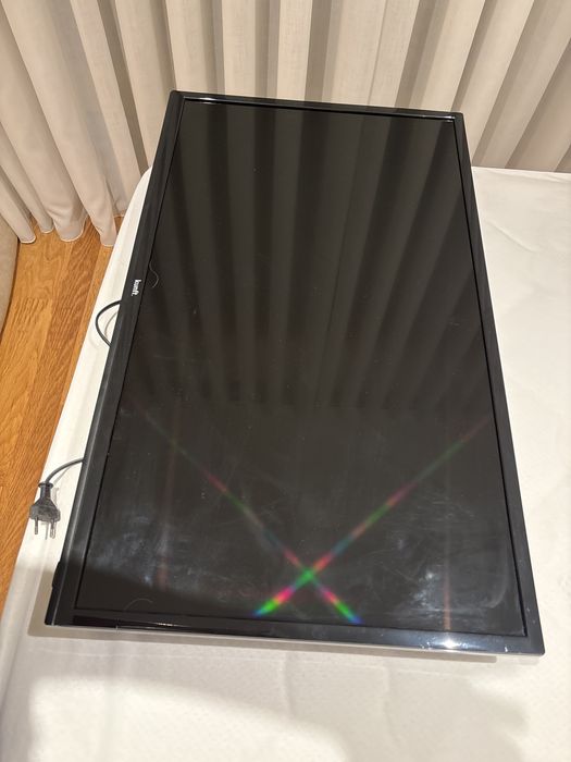 Televisao Kunft c/ comando