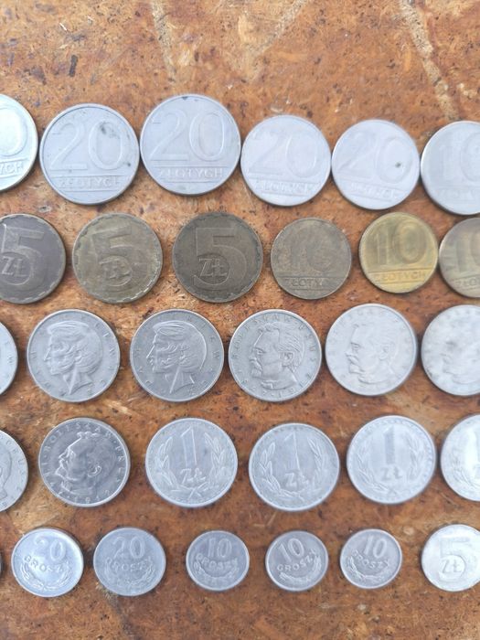 Różne polskie Monety z dawnych lat PRL ok 50  sztuk