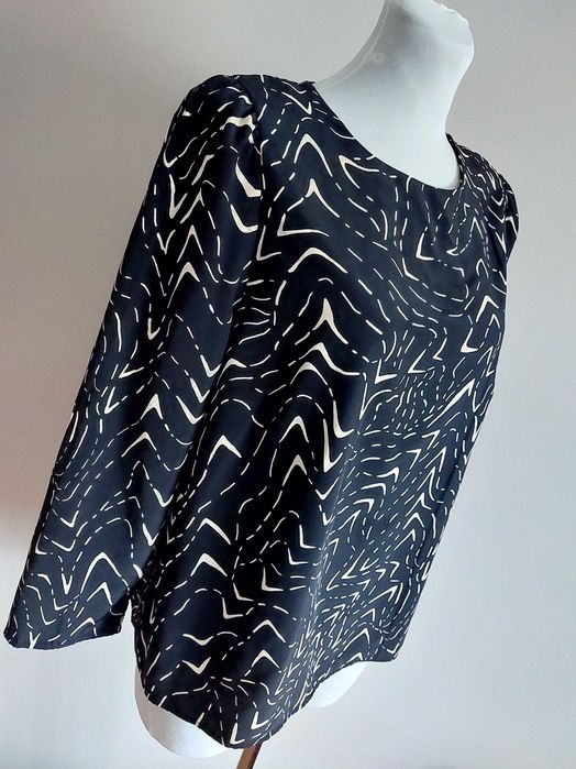 Bluzka koszula dlugi rekaw l xl czarna we wzorki