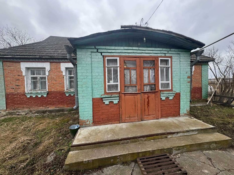 Затишний житловий будинок у селі Сосонка