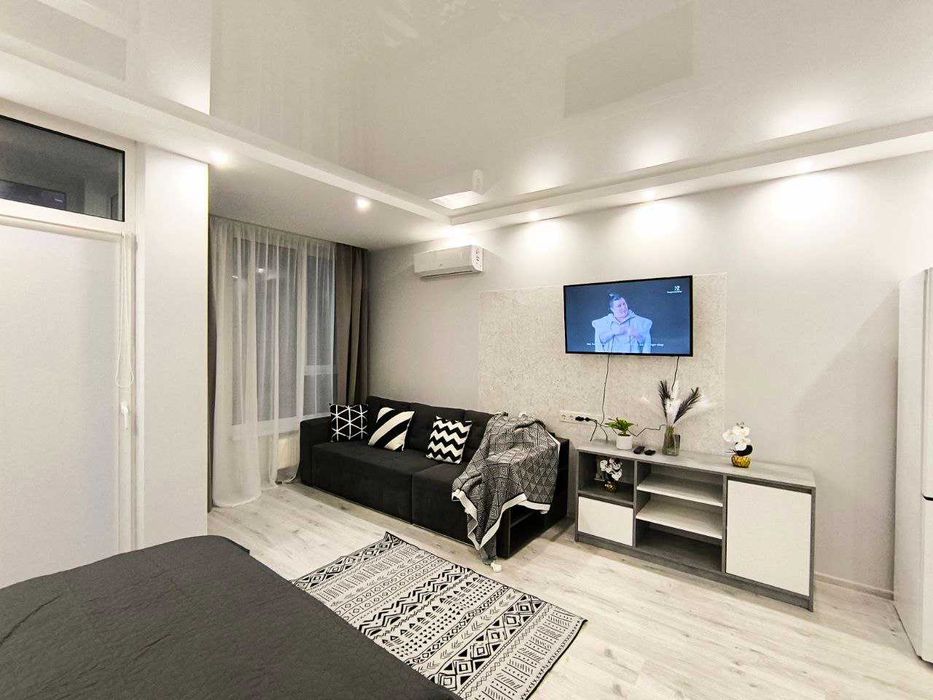 Подобово світла студія ЖК Комфорт Таун Соборності Лівобережна Дарниця