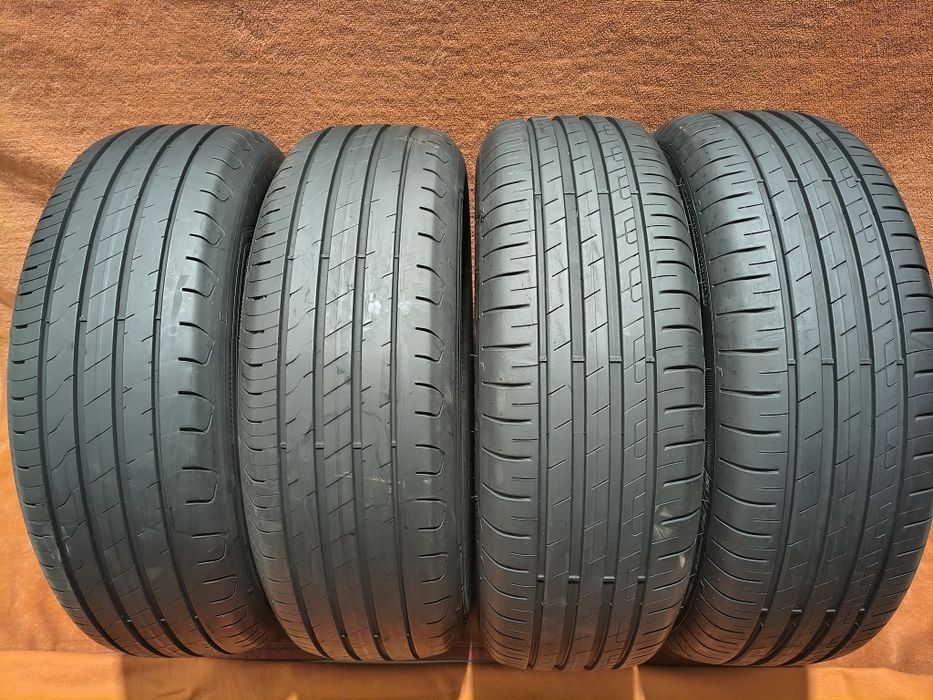 Opony letnie 215/65 R17' Goodyear efficintgrip 4szt