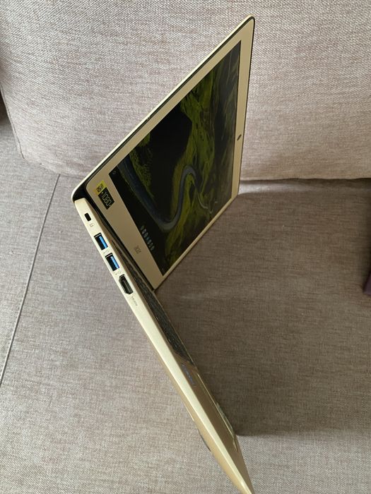 Ультрабук Б-клас Acer Chrome CB3-431