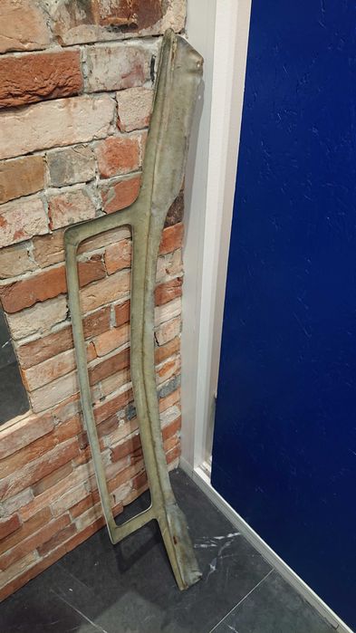 brewka listwa nakładka na grill lampy Audi 100 C3