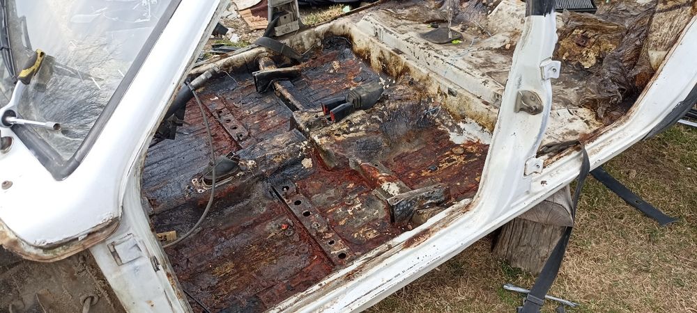 Кузов ваз 2109 голий з документами