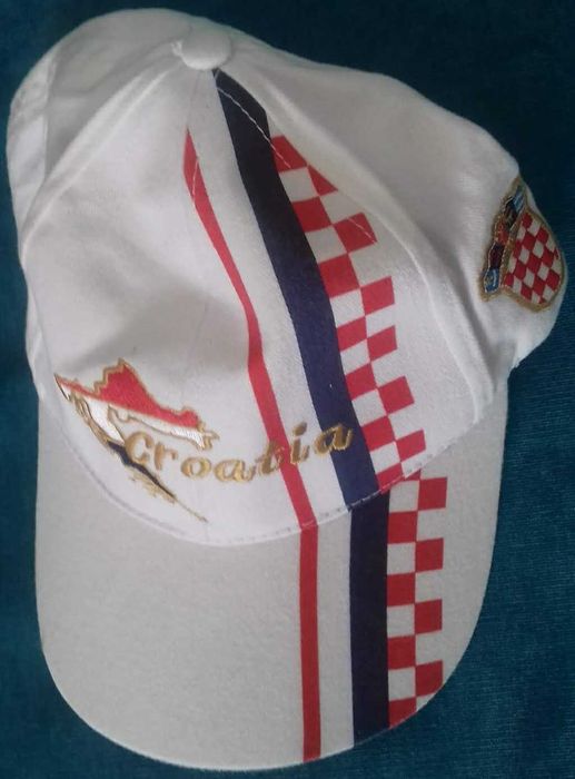 Bonés novos, de coleção