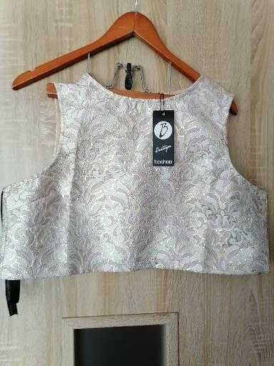 Top Boohoo 44 XXL