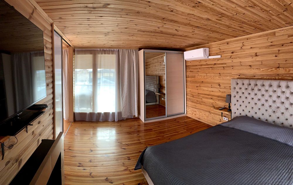 База отдыха в закрытом коттеджном городке на берегу озера